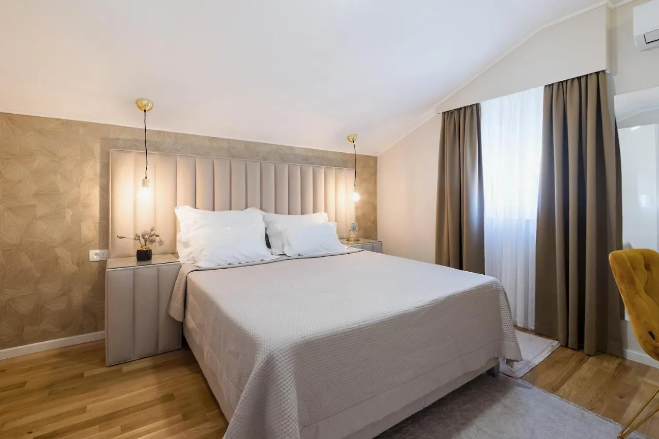Turta Rooms Zadar 0*,  Croatia